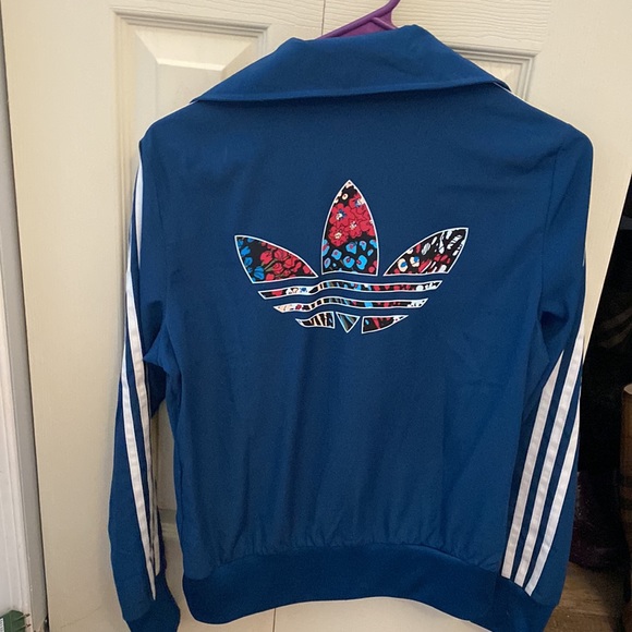 Jacket - Picture 3 of 5